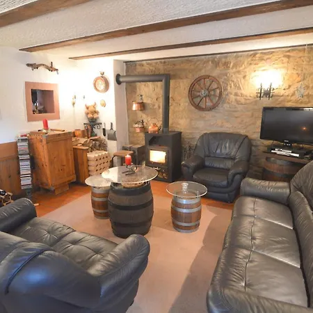 Casa vacanze In Ittel Near Hiking Trails *